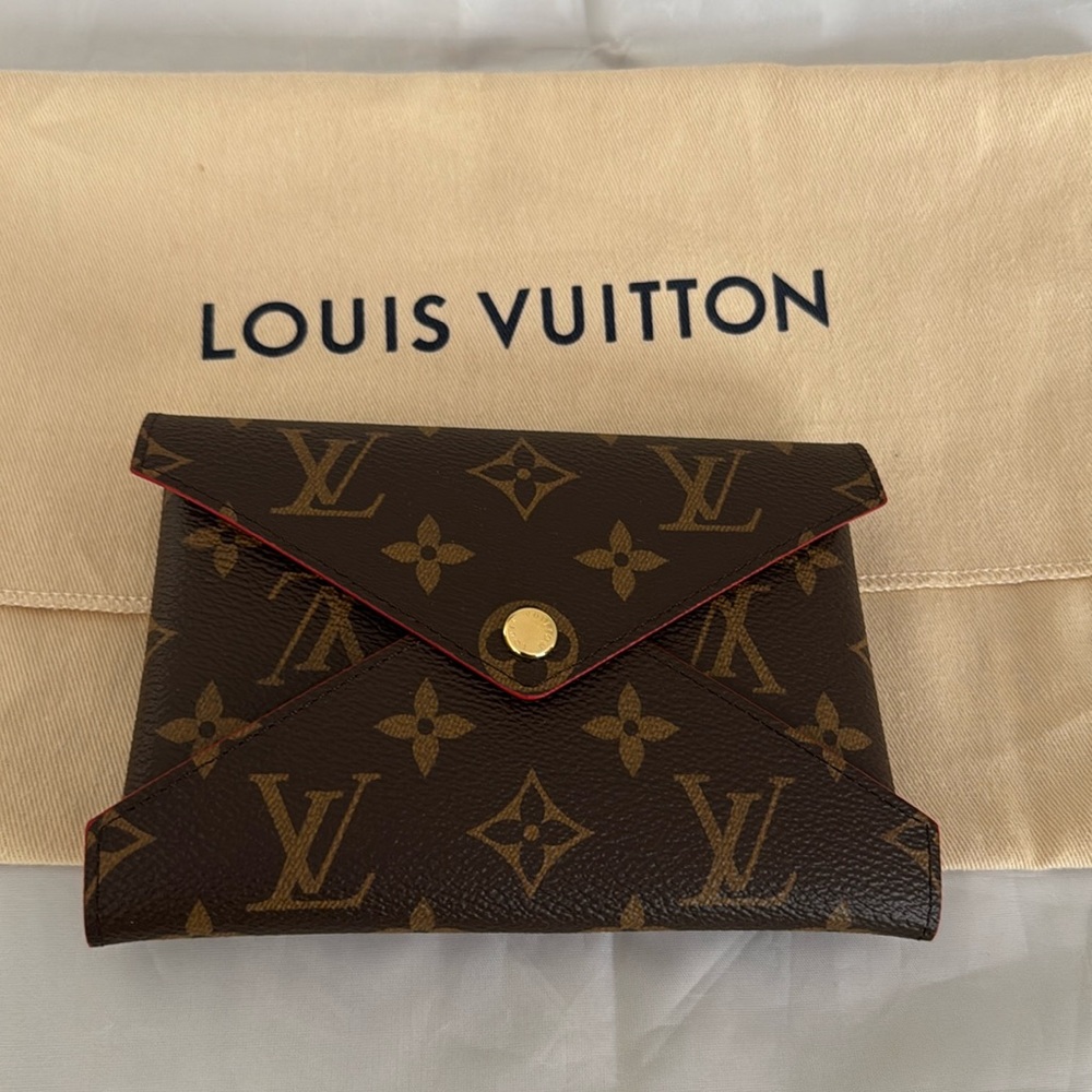 Louis Vuitton kirigami medium pochette